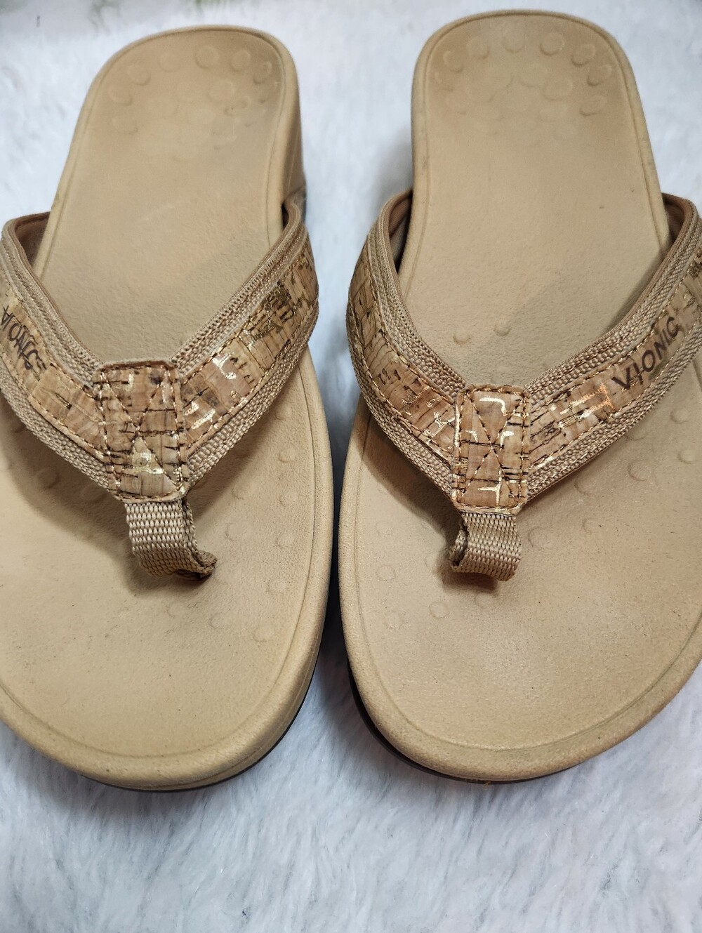Vionic Hightide Sandals